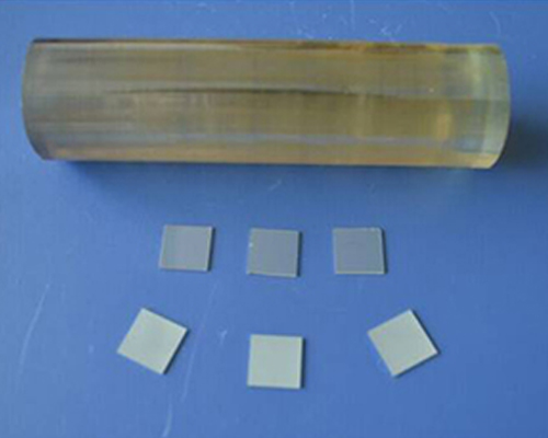 TiO2 Substrates